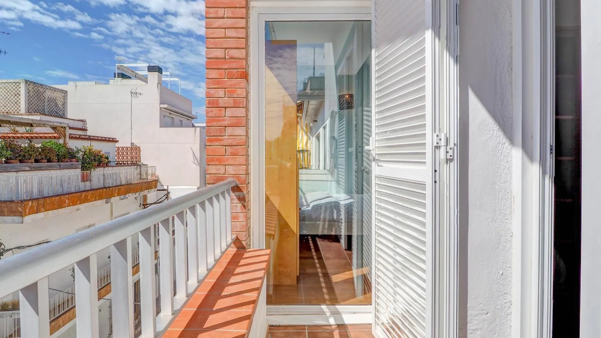Ollie Apartment By Hello Homes Sitges