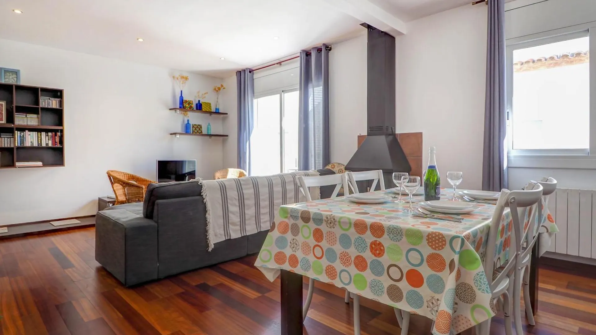 Ollie Apartment By Hello Homes Sitges Espagne