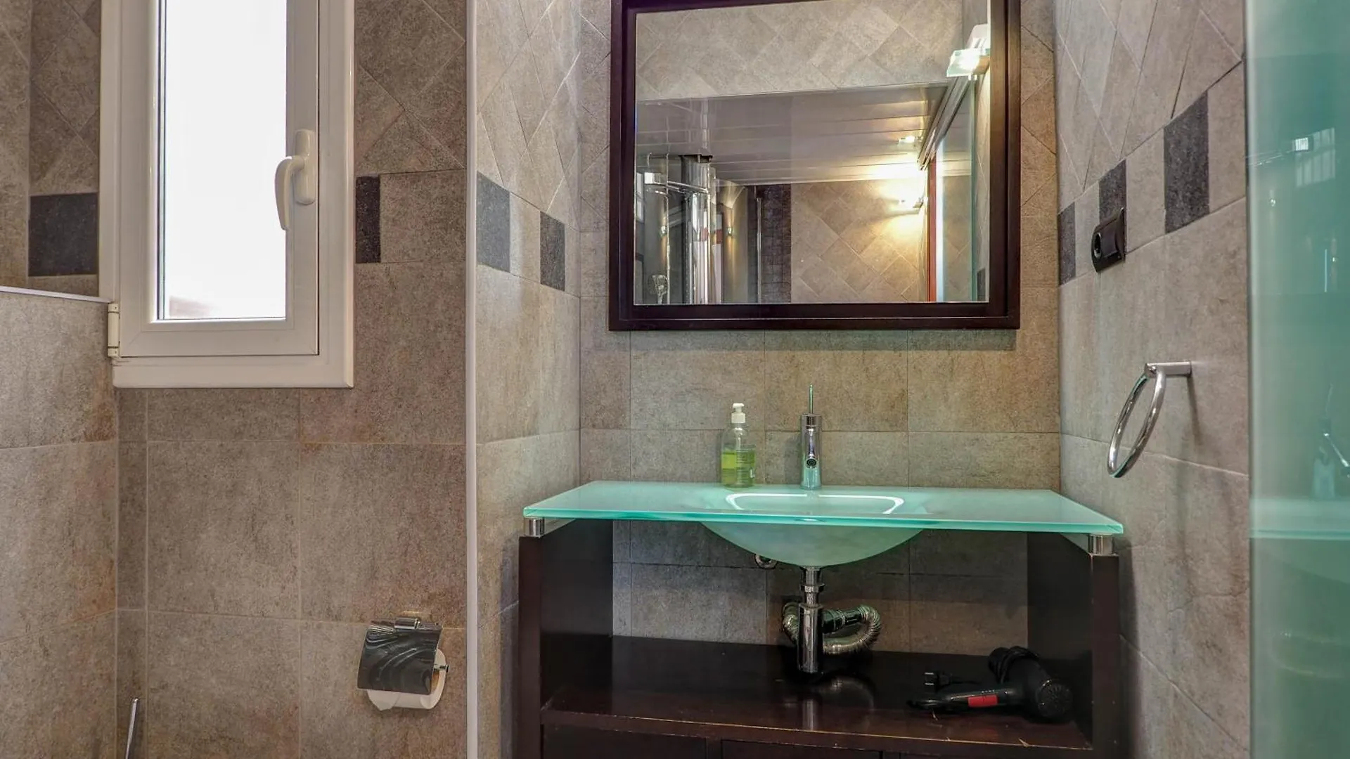 Ollie Apartment By Hello Homes Sitges Espagne